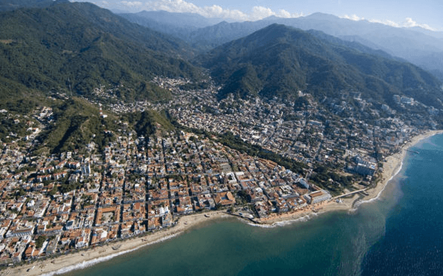 Transportation to Playa Los Muertos Vallarta